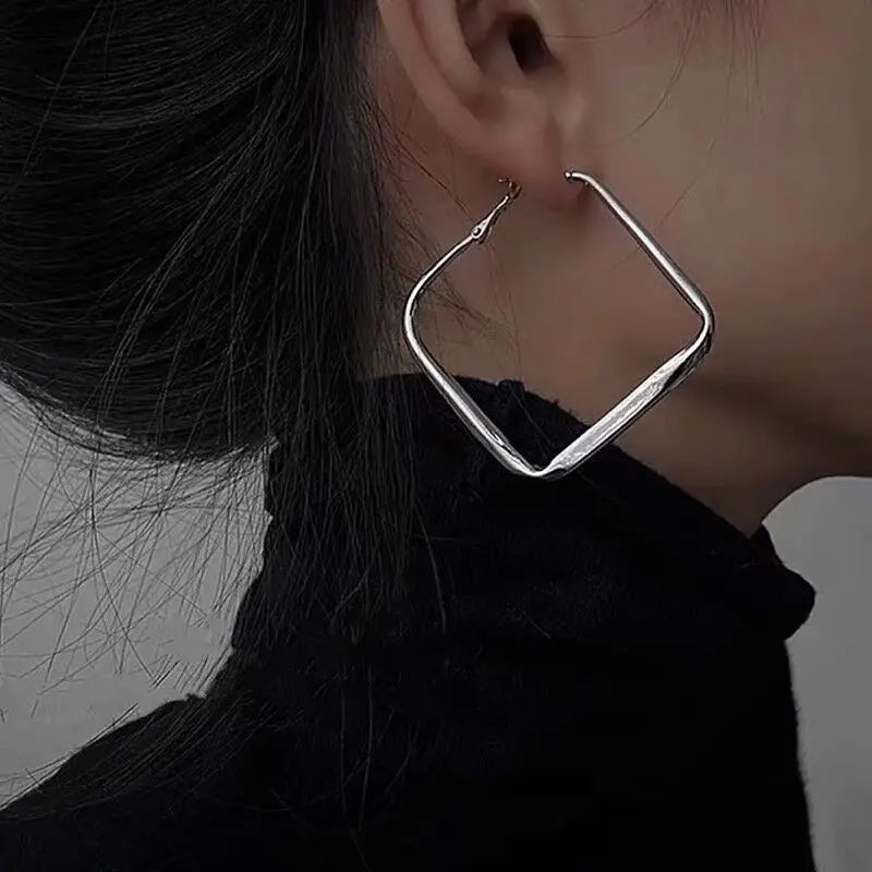 Geometric Gold Ohrringe