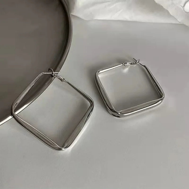 Geometric Gold Ohrringe