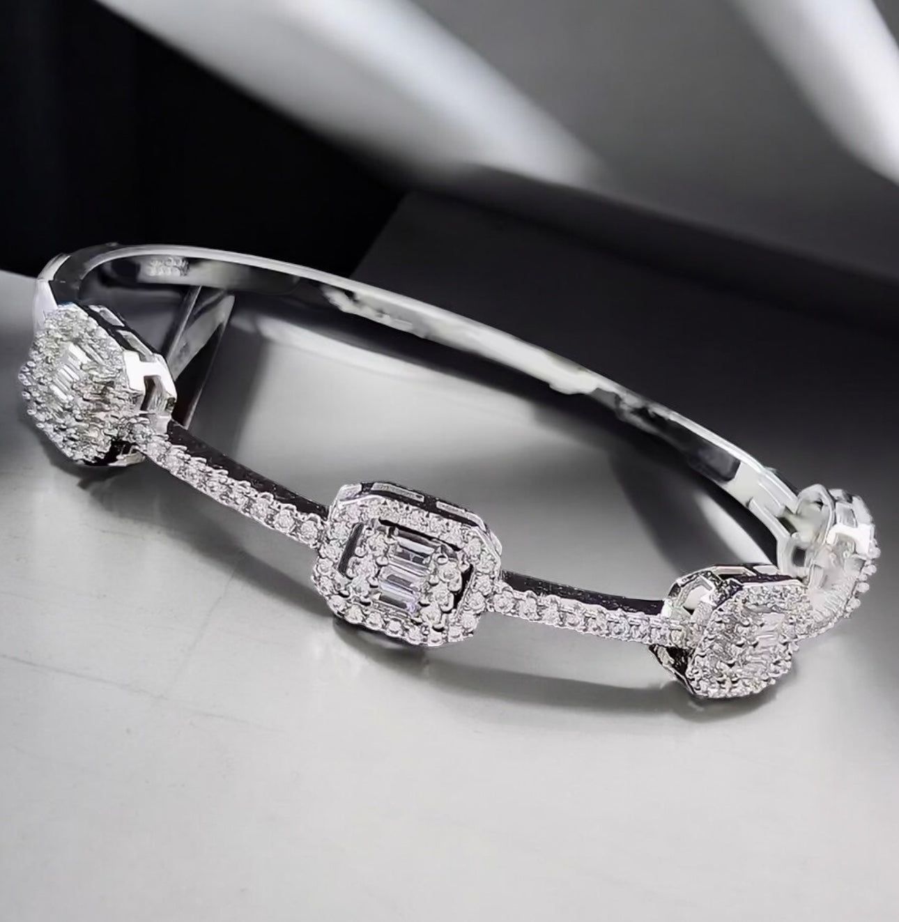 Larex Armband mit Diamanten ( Limited Edition X-Mas)